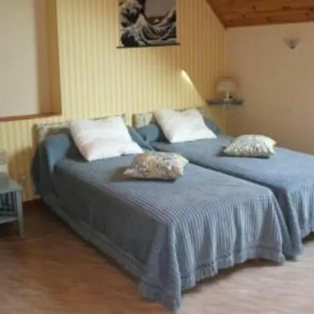 Holiday home Spacieux Avec Billard, Cheminee & Terrasse, Pres De La Foret De Berce, Wi-fi & Activites Nature - Fr-1-410-337 Thoire-sur-Dinan