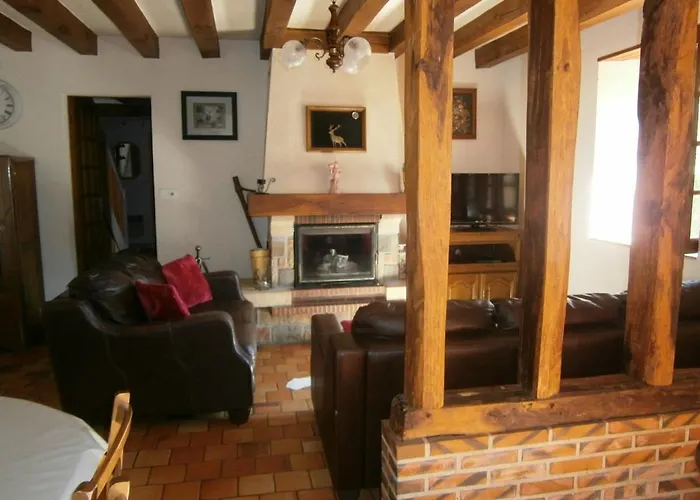 Vakantiehuis Spacieux Avec Billard, Cheminee & Terrasse, Pres De La Foret De Berce, Wi-fi & Activites Nature - Fr-1-410-337 *